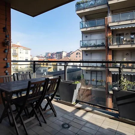L'arche Comfort&relax - House On The Navigli River 2 Lägenhet Milano